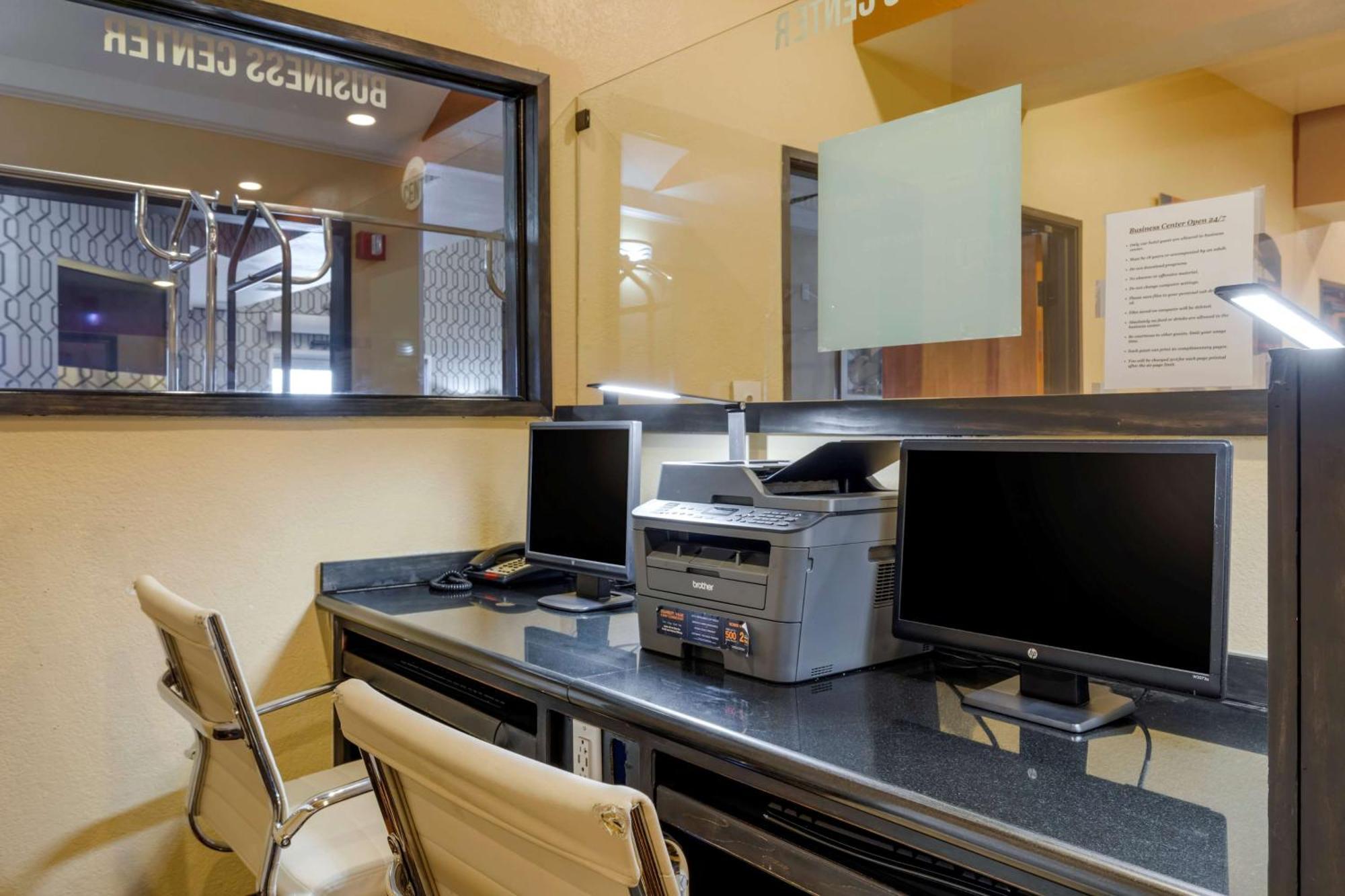 Best Western Plus Rockwall Inn & Suites Zewnętrze zdjęcie